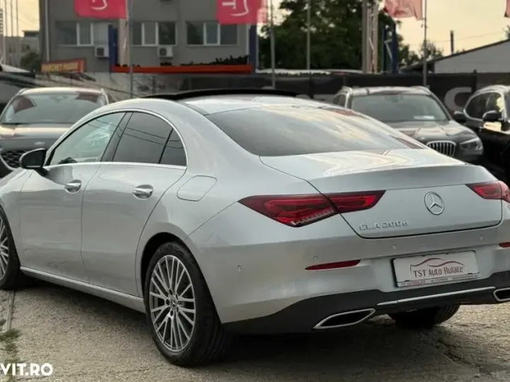 Mercedes-Benz CLA 200