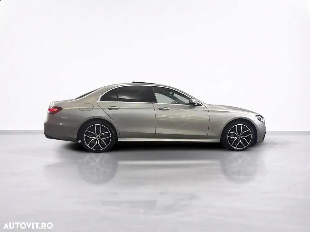 Mercedes-Benz E — imagine 6