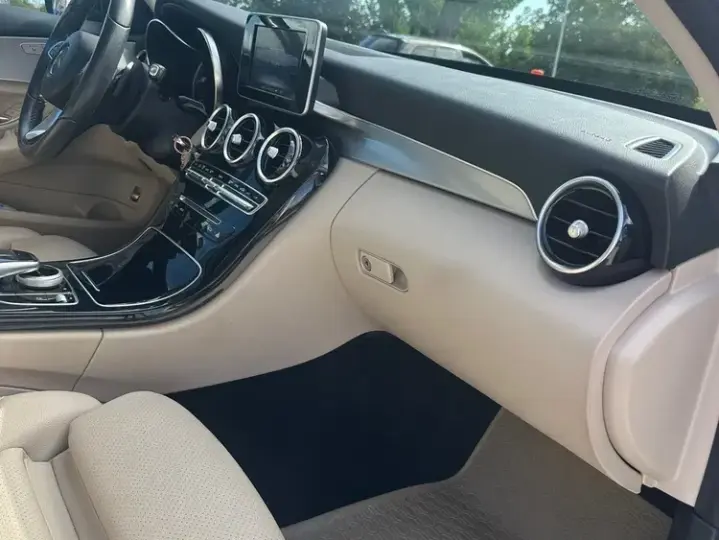 Mercedes-Benz C W205