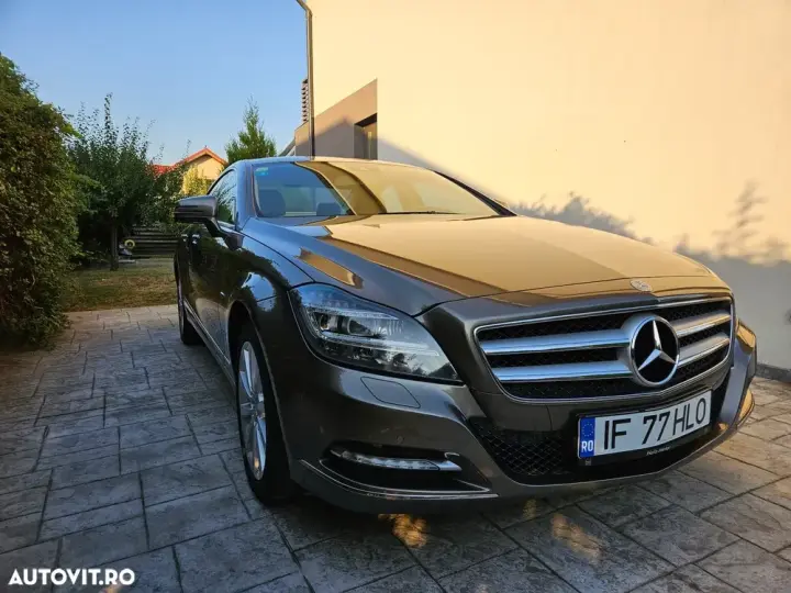 Mercedes-Benz CLS C218 250 CDI DPF BlueEFFICIENCY 7G-TRONIC