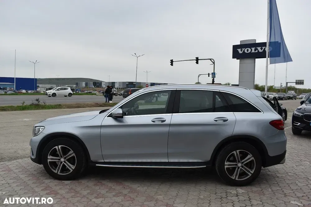 Mercedes-Benz GLC 220 d 4MATIC 9G-TRONIC — imagine 3