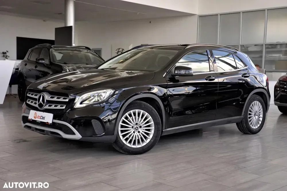 Mercedes-Benz GLA X156 200 d 4MATIC Aut. — imagine 3
