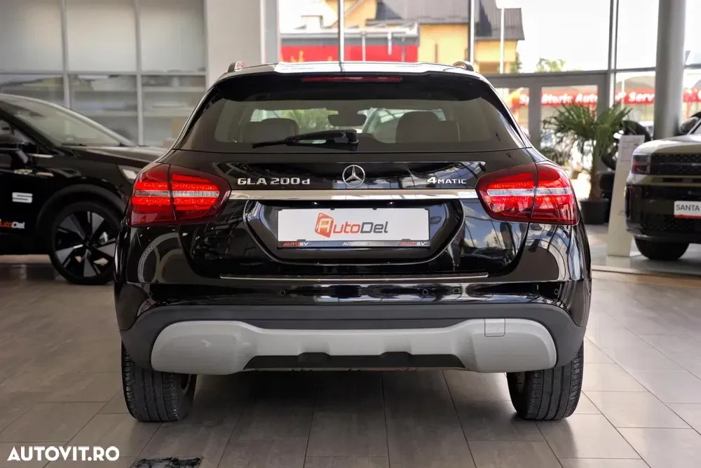 Mercedes-Benz GLA X156 200 d 4MATIC Aut. — imagine 6