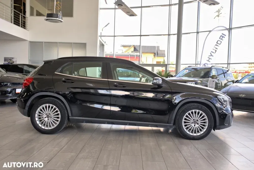 Mercedes-Benz GLA X156 200 d 4MATIC Aut. — imagine 5