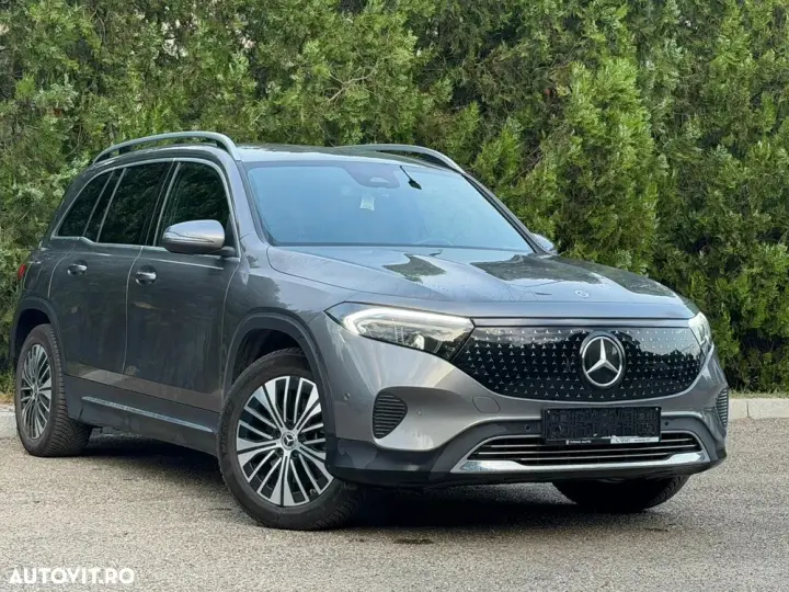 Mercedes-Benz EQB