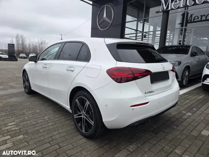 Mercedes-Benz A 250 W177/V177 e 8G-DCT Progressive Advanced