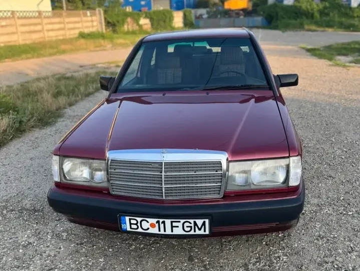 Mercedes-Benz 190