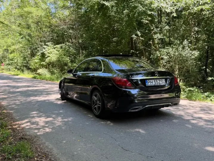 Mercedes-Benz C W205 200 d 9G-TRONIC AMG Line
