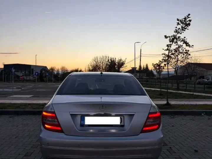Mercedes-Benz C W204