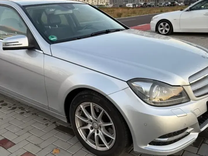 Mercedes-Benz C W204