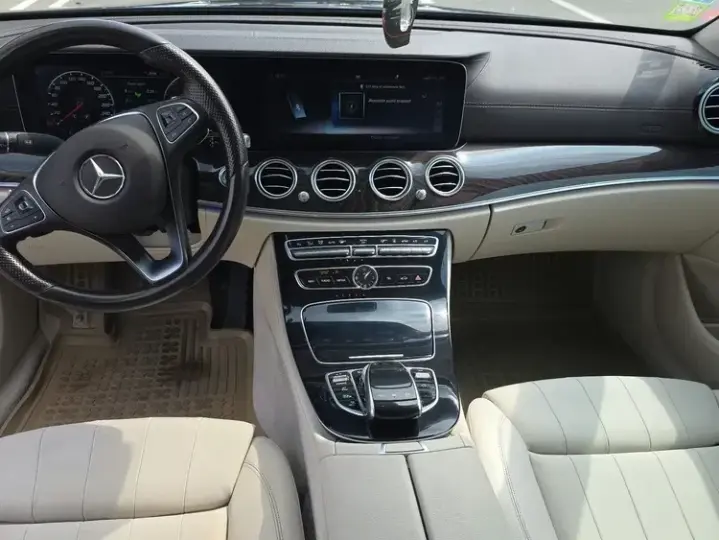 Mercedes-Benz E W213