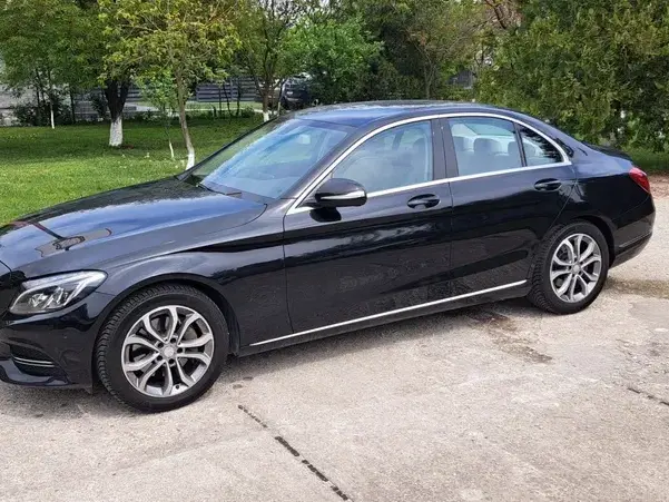 Mercedes-Benz C W205 250 7G-TRONIC Avantgarde