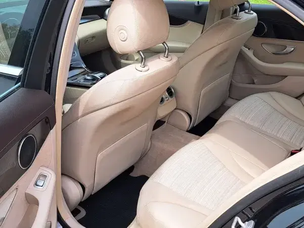 Mercedes-Benz C W205 250 7G-TRONIC Avantgarde