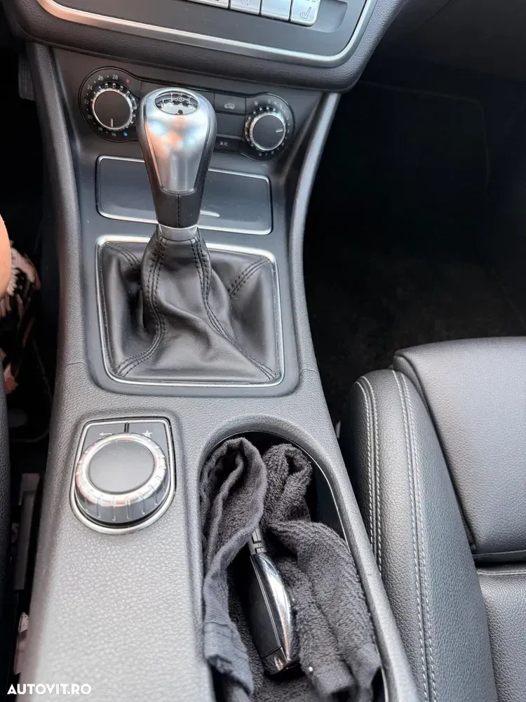 Mercedes-Benz CLA 180 C117 — imagine 5