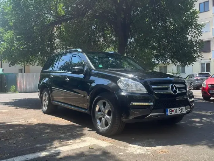 Mercedes-Benz GL X164 350 CDI BlueEfficiency Aut.
