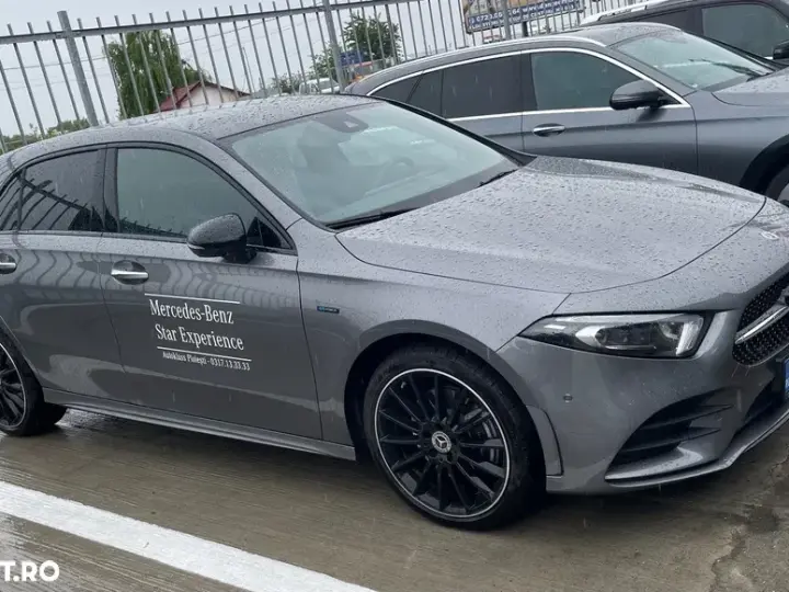 Mercedes-Benz A 250 W177/V177