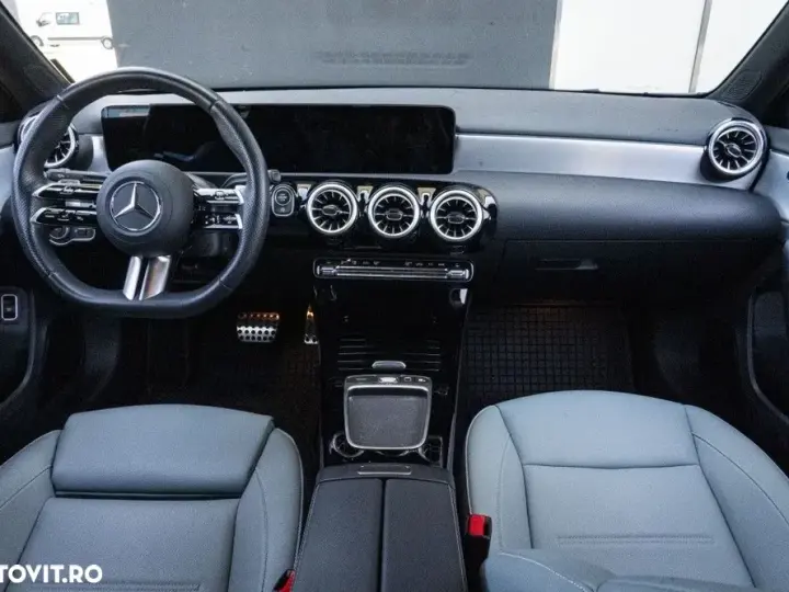 Mercedes-Benz A 200 W177/V177