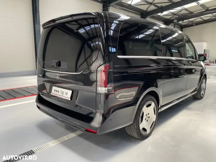 Mercedes-Benz V 300 Combi Lung 231 CP RWD 9AT MHEV Exclusive