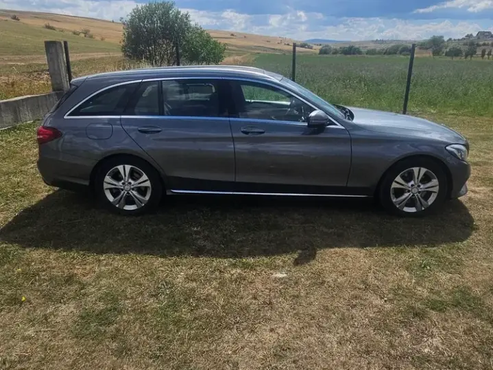 Mercedes-Benz C W205 300 h Aut.
