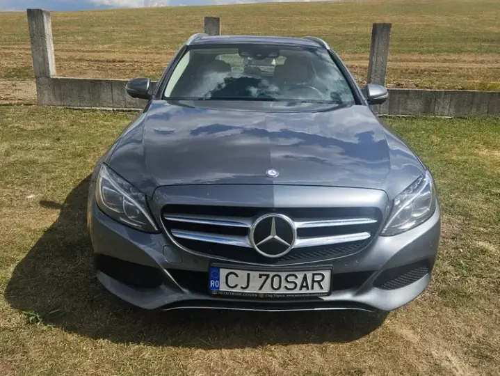 Mercedes-Benz C W205 300 h Aut.