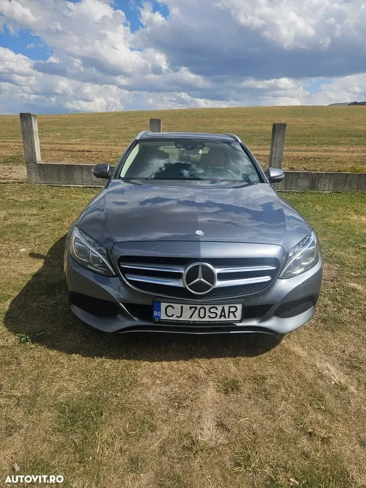 Mercedes-Benz C W205 300 h Aut. — imagine 2