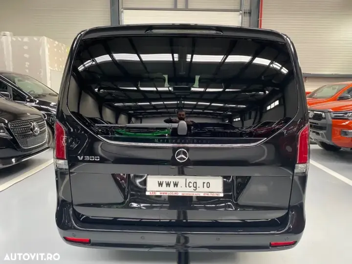 Mercedes-Benz V 300 Combi Lung 231 CP RWD 9AT MHEV Exclusive