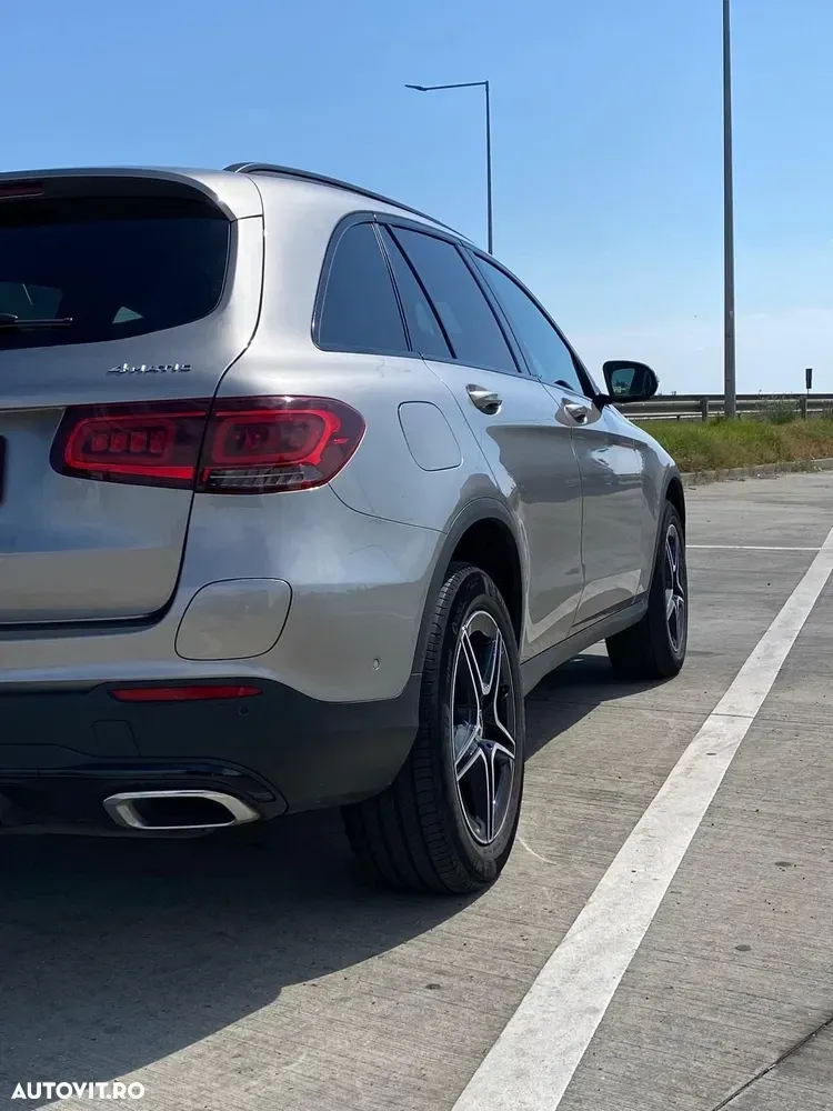 Mercedes-Benz GLC 300 d 4MATIC MHEV — imagine 4