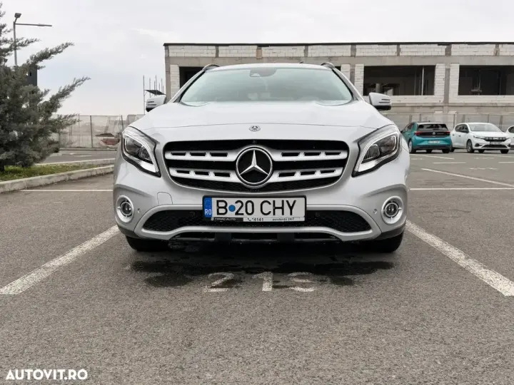 Mercedes-Benz GLA X156