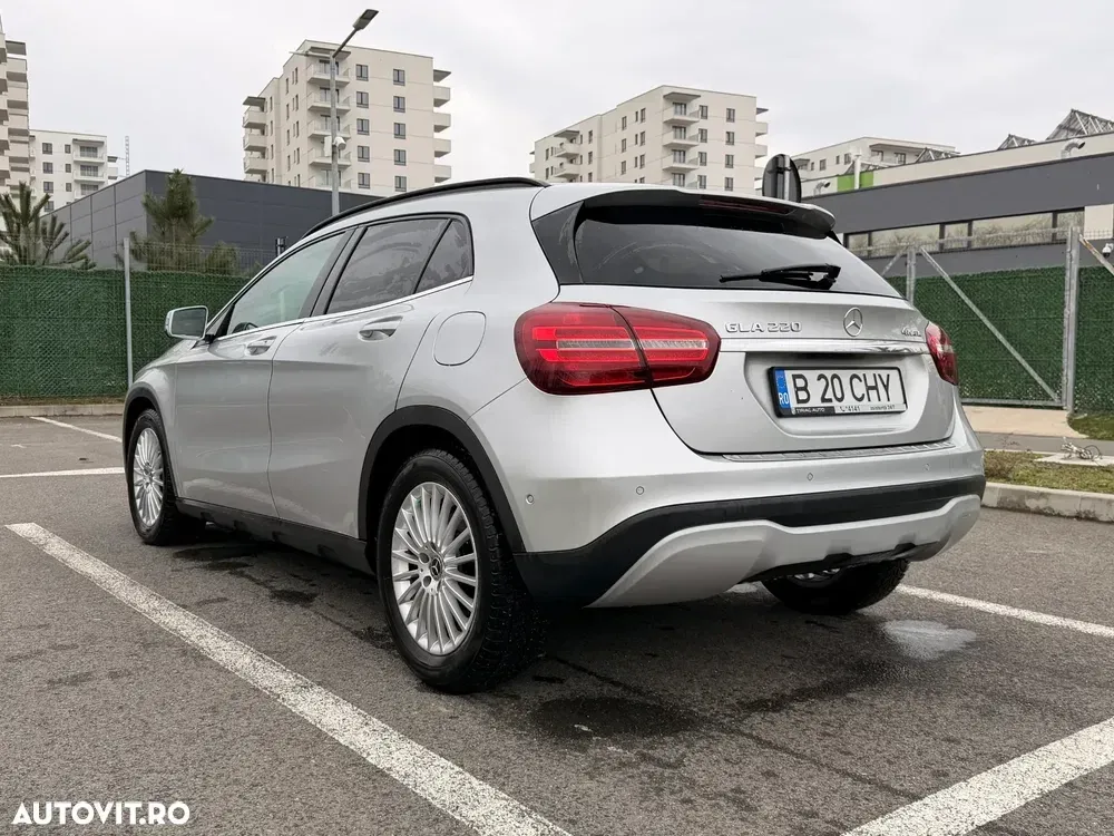 Mercedes-Benz GLA X156 — imagine 5