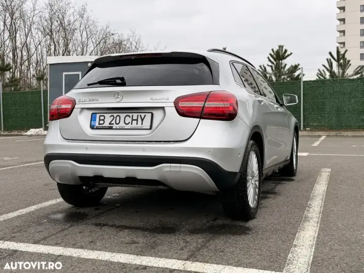 Mercedes-Benz GLA X156