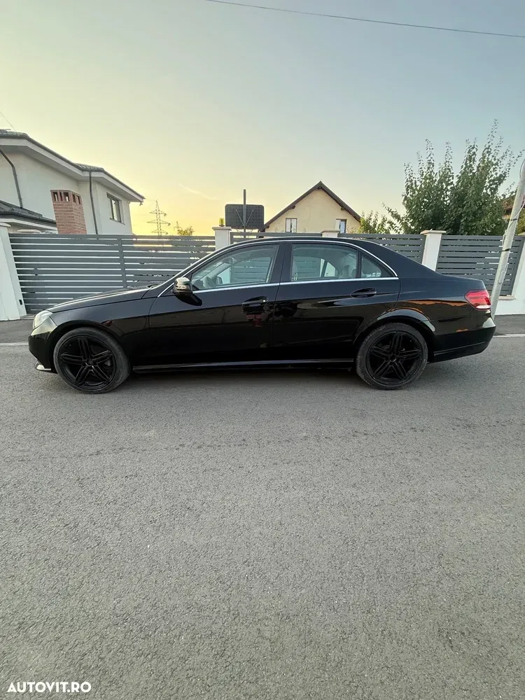 Mercedes-Benz E 200 BlueTEC 7G-TRONIC Elegance — imagine 3