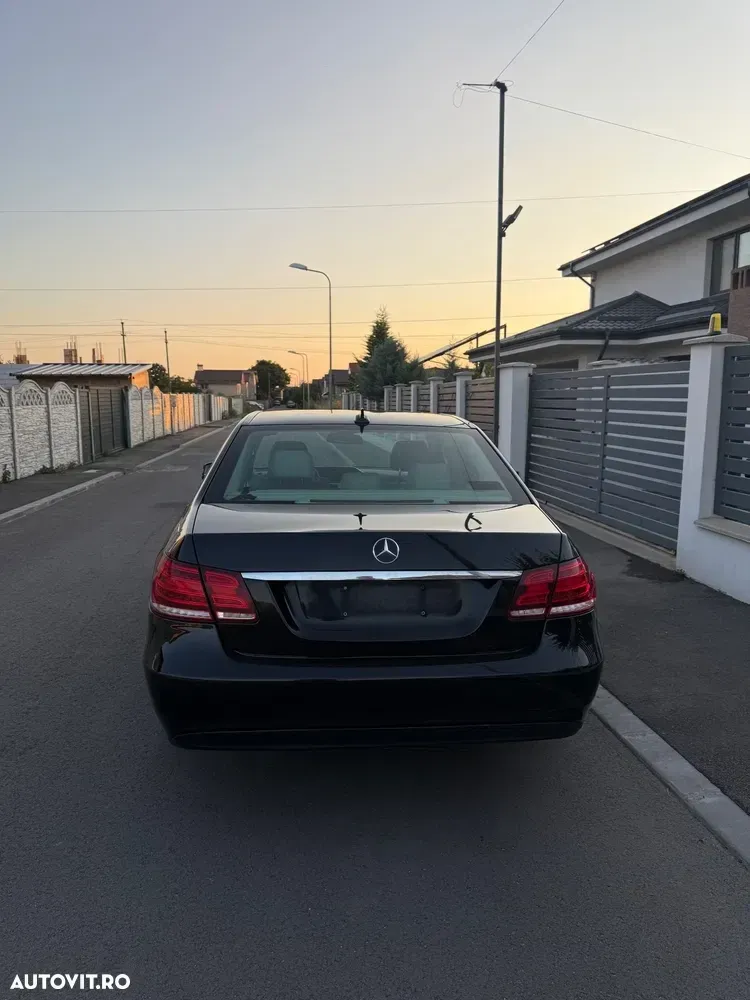 Mercedes-Benz E 200 BlueTEC 7G-TRONIC Elegance — imagine 5