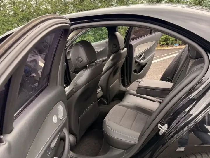 Mercedes-Benz E W213 220 d Aut.
