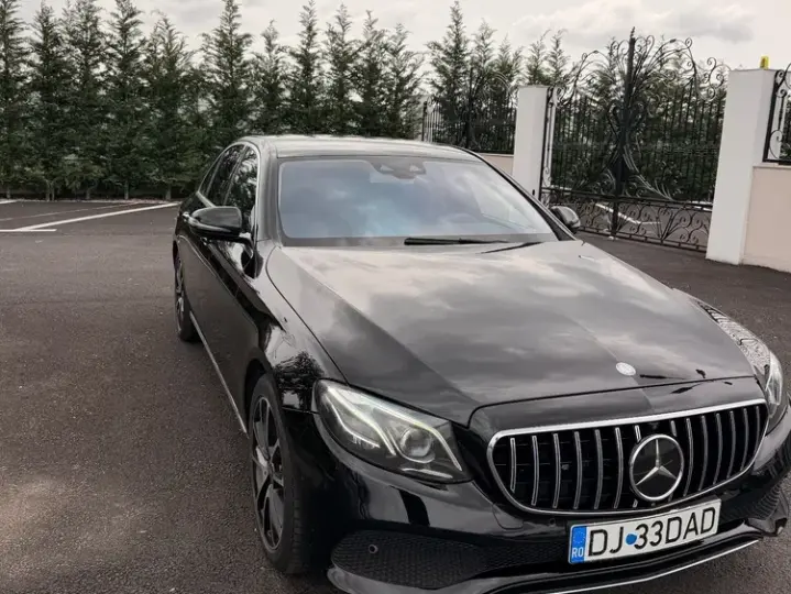 Mercedes-Benz E W213 220 d Aut.