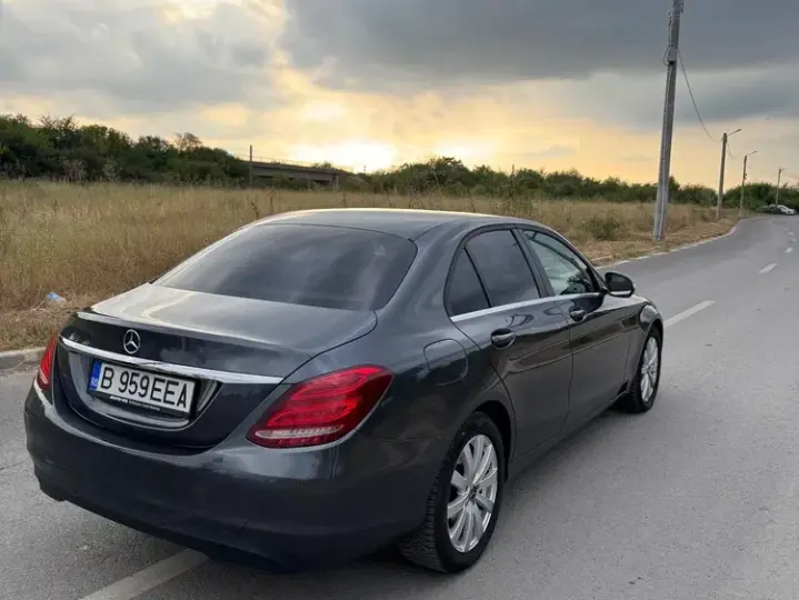 Mercedes-Benz C 220 d 7G-TRONIC
