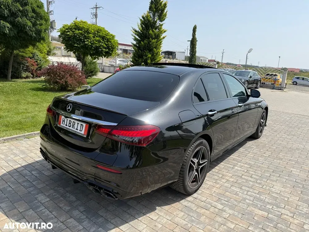 Mercedes-Benz E W213 300 9G-TRONIC AMG Line — imagine 5