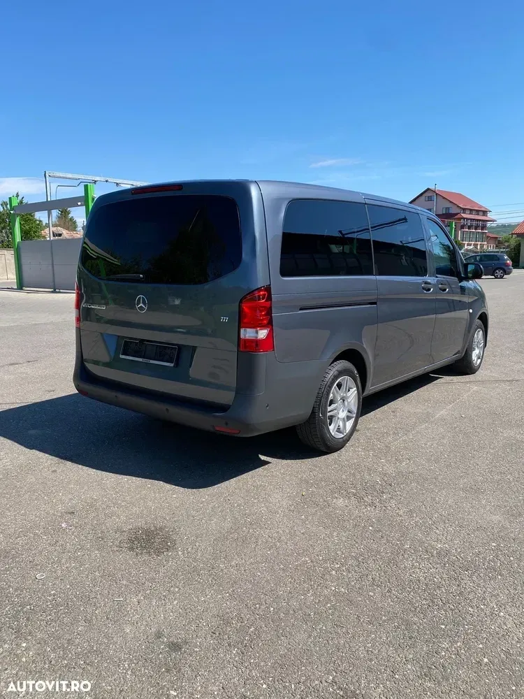 Mercedes-Benz Vito Tourer Kompakt SELECT — imagine 4