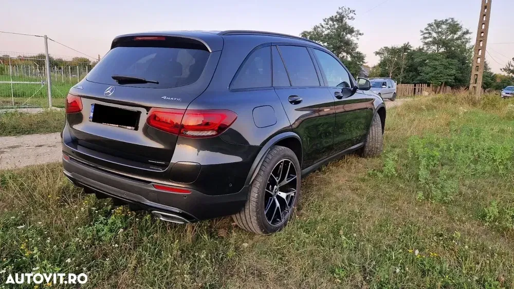 Mercedes-Benz GLC X253 300 e 4MATIC — imagine 2