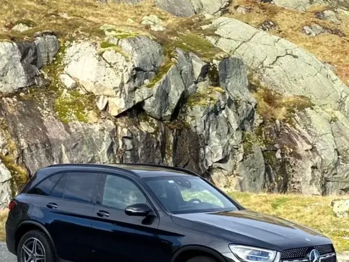 Mercedes-Benz GLC X253 300 e 4MATIC