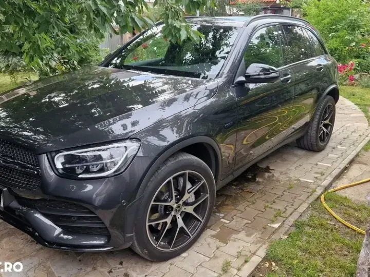 Mercedes-Benz GLC X253 300 e 4MATIC