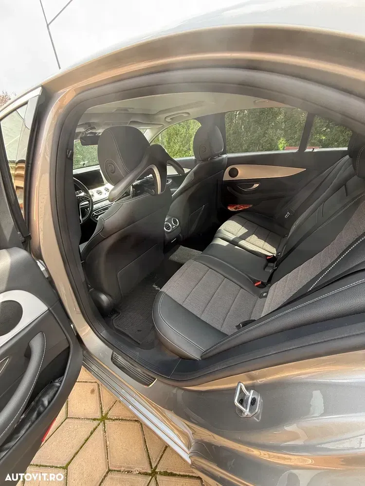 Mercedes-Benz E W213 220 d 4MATIC Aut. — imagine 5