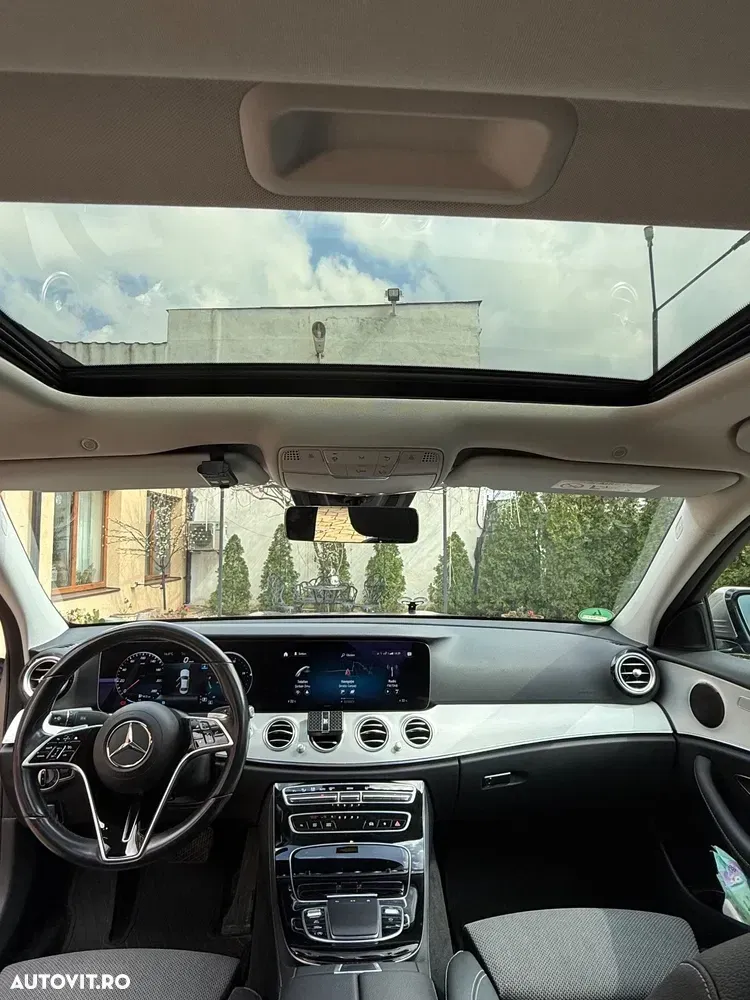 Mercedes-Benz E W213 220 d 4MATIC Aut. — imagine 3