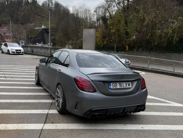 Mercedes-Benz C 43 AMG
