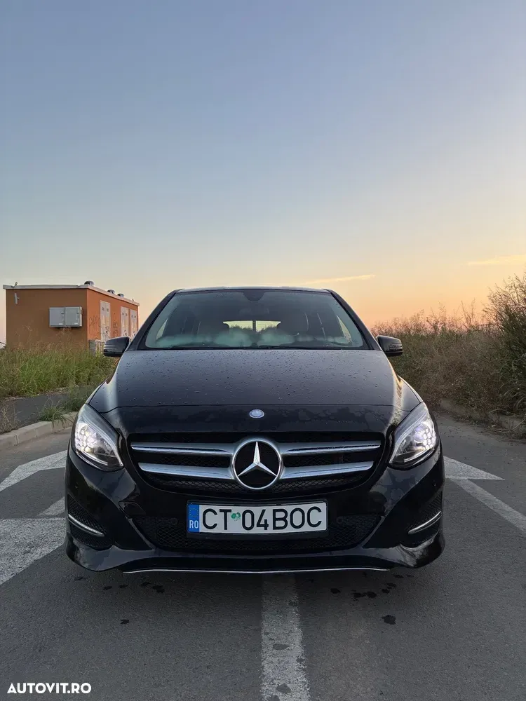 Mercedes-Benz B 180 — imagine 2