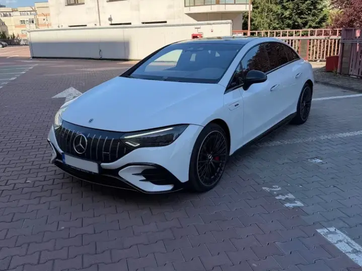 Mercedes-Benz EQE