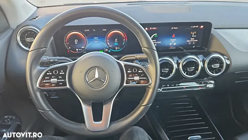 Mercedes-Benz GLA 250 e 8G-DCT Style — imagine 5