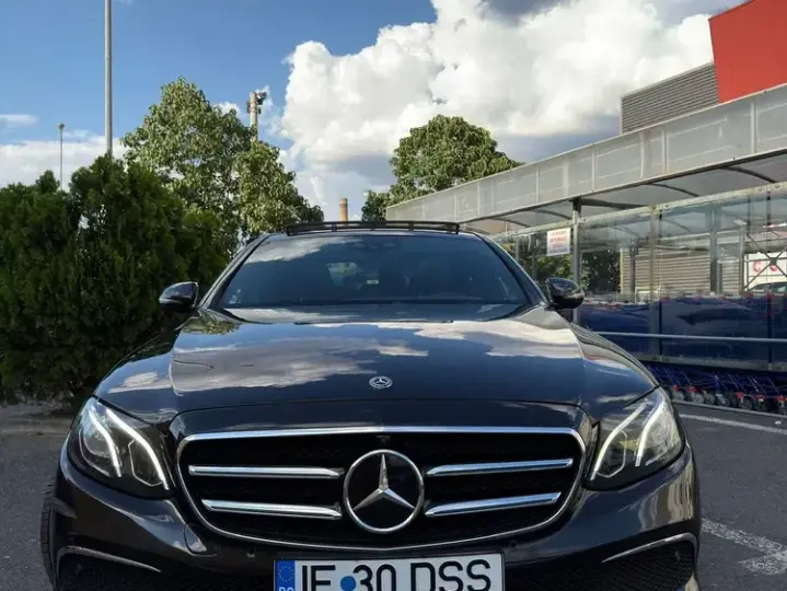 Mercedes-Benz E W213 220 d Aut.