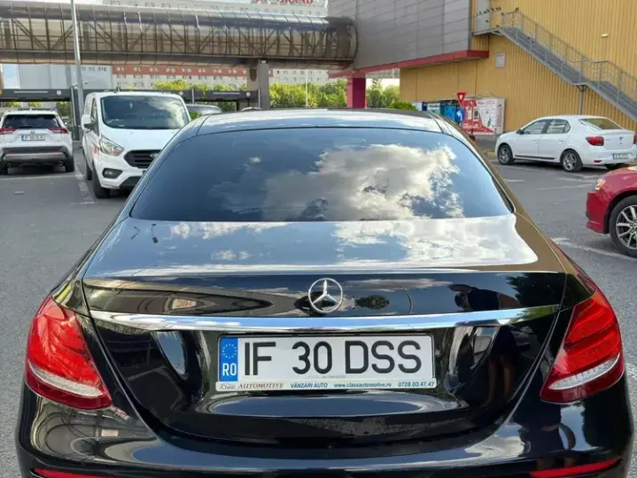 Mercedes-Benz E W213 220 d Aut.