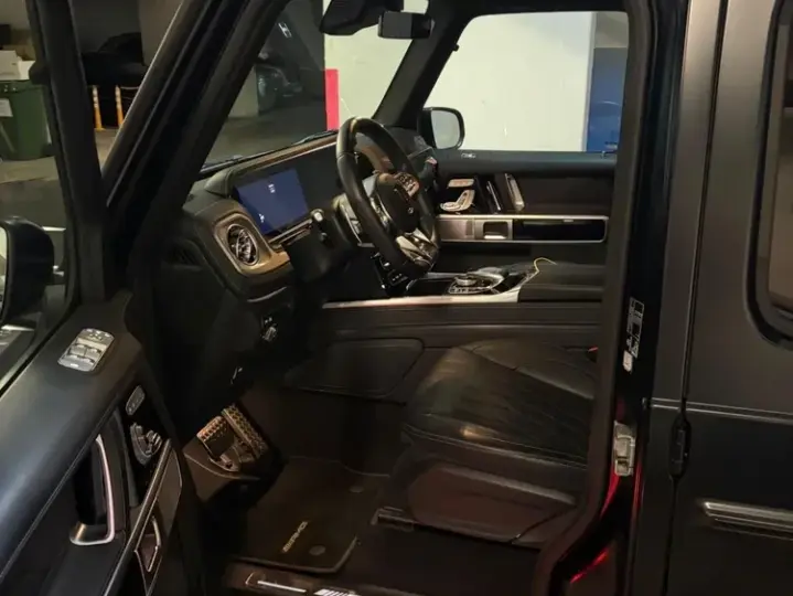 Mercedes-Benz G AMG 63 AMG Speedshift 9G-TRONIC