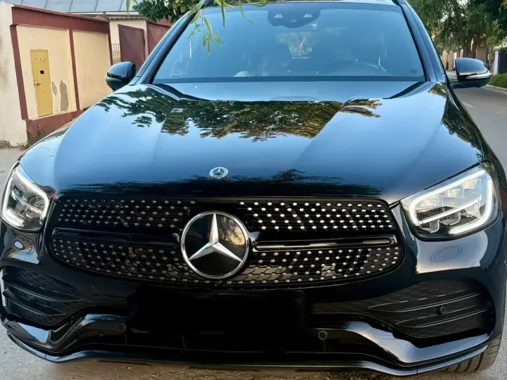 Mercedes-Benz GLC X253 300 e 4MATIC
